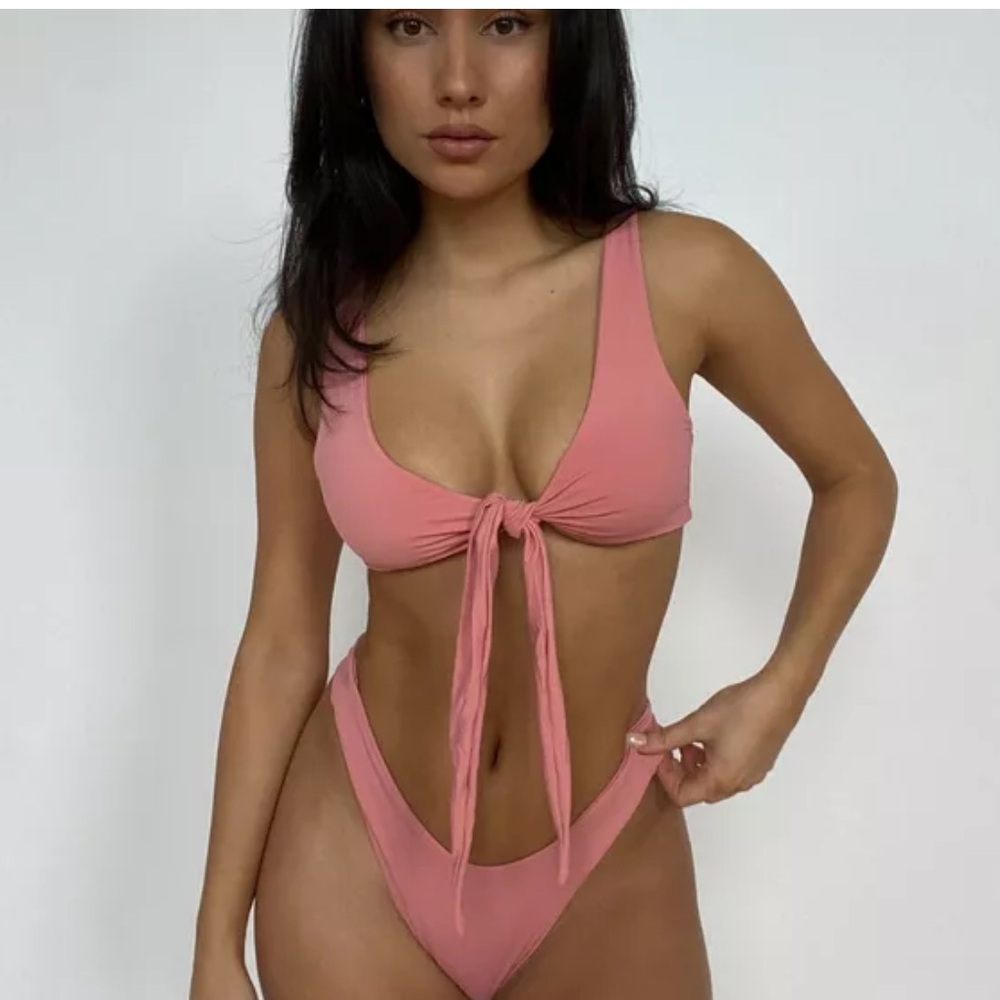 Four Three Seven Kenzie Top in Rose Pink